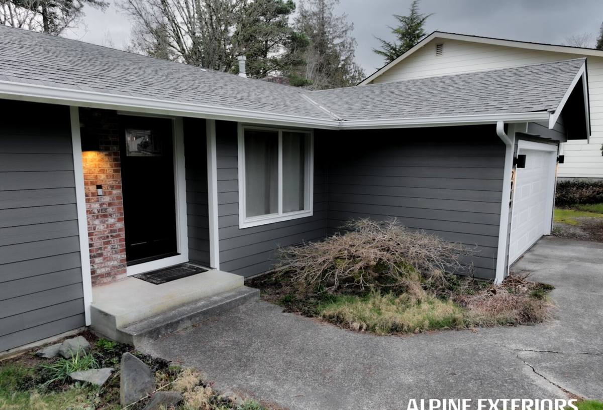 Lynden Siding Contractors fiber cement siding in Lynden, WA